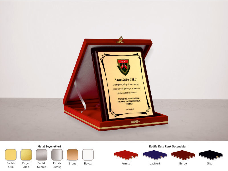 Kadife Kutulu Ahşap Plaketler   12x16cm